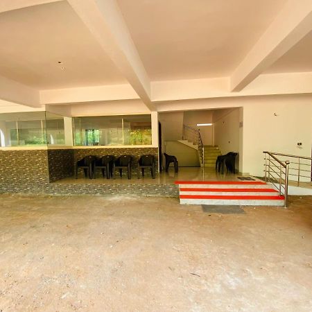 Erumely Central Homes Mundakāyam エクステリア 写真