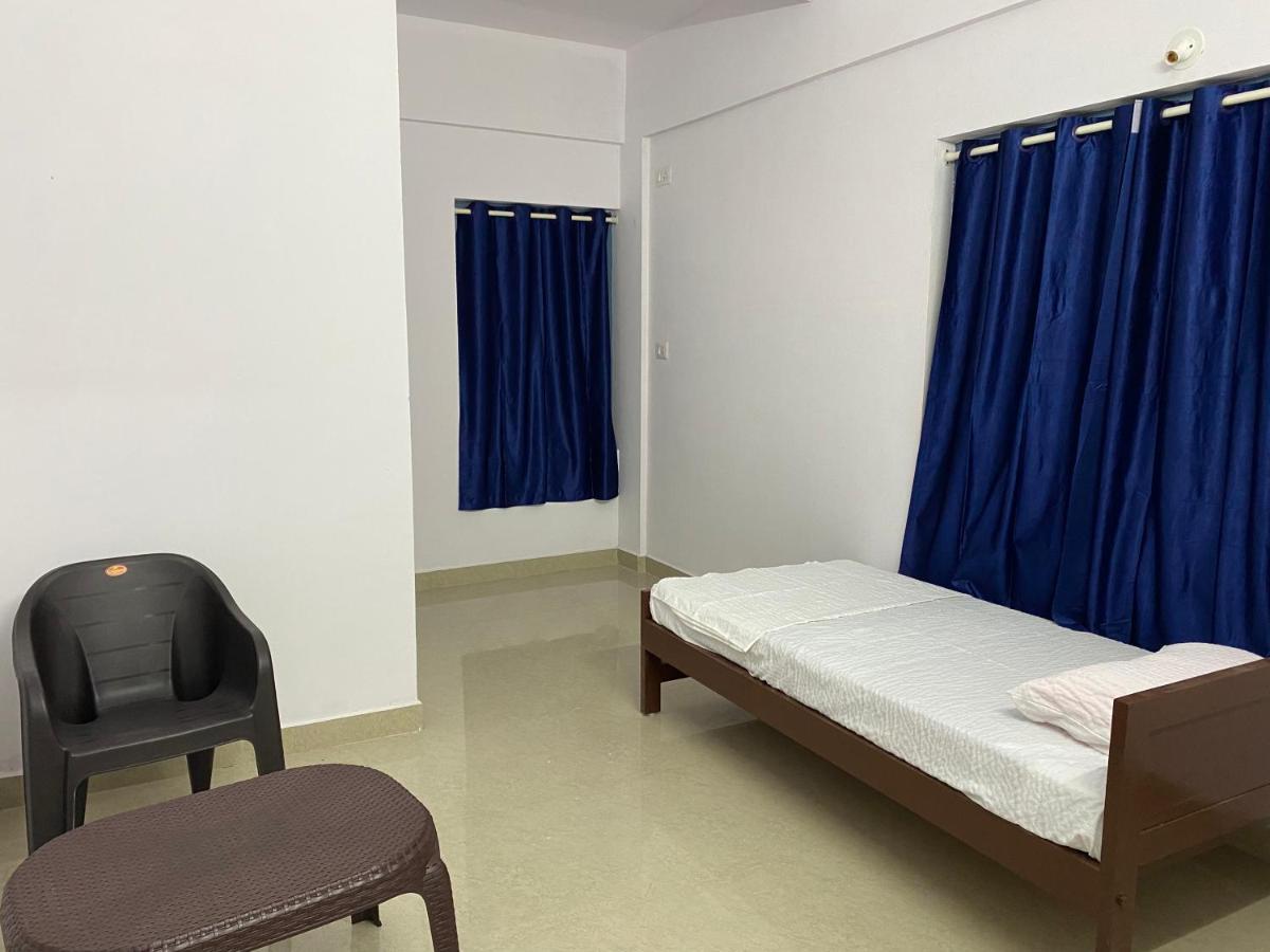 Erumely Central Homes Mundakāyam エクステリア 写真